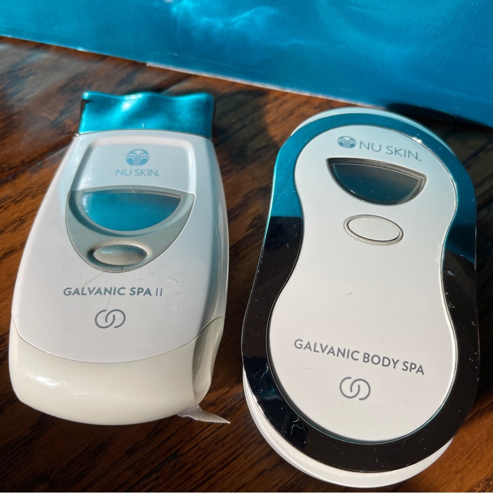 Spa Display-Galvanic SPA II and Galvanic Body Spa
